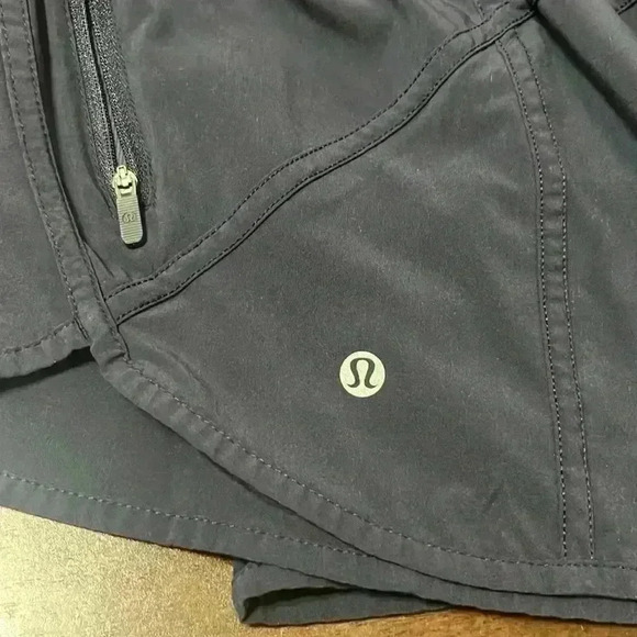 Lululemon navy track lined short - Picture 7 of 9